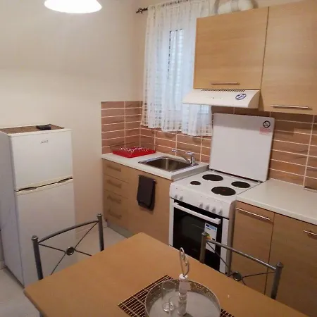 Apartment Sweet Memory *